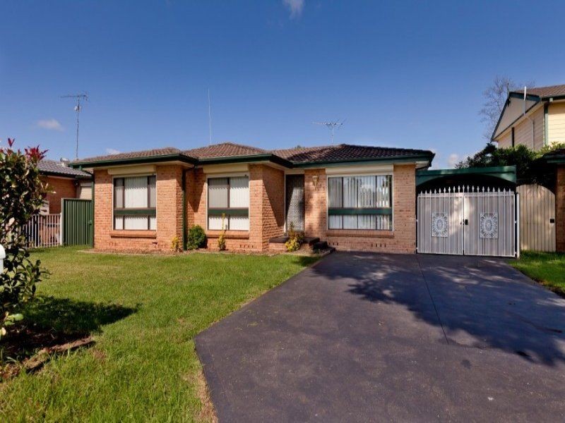 35 Grand Flaneur Ave, Richmond NSW 2753