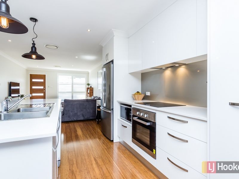 2/123 Porpoise Cresent, Bligh Park NSW 2756