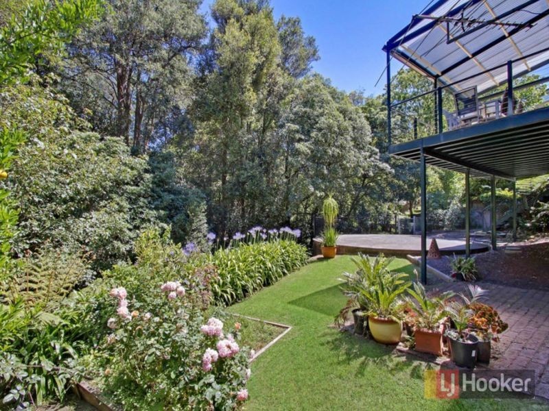 1 Don Street, Kurrajong Heights NSW 2758