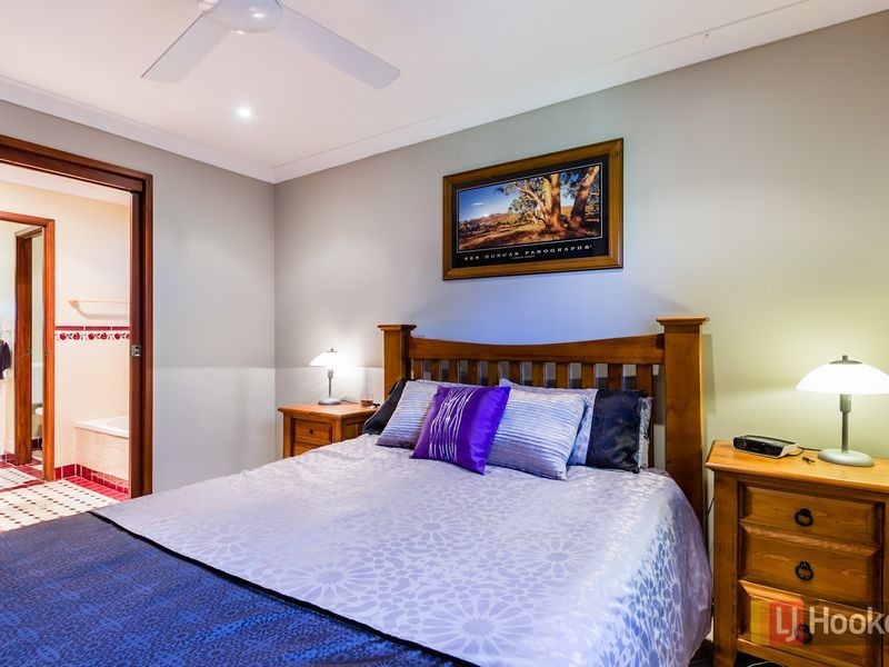 231 Spinks Road, Glossodia NSW 2756