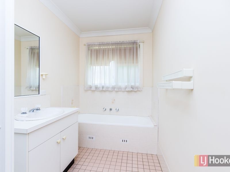 73 John Tebbutt Place, Richmond NSW 2753