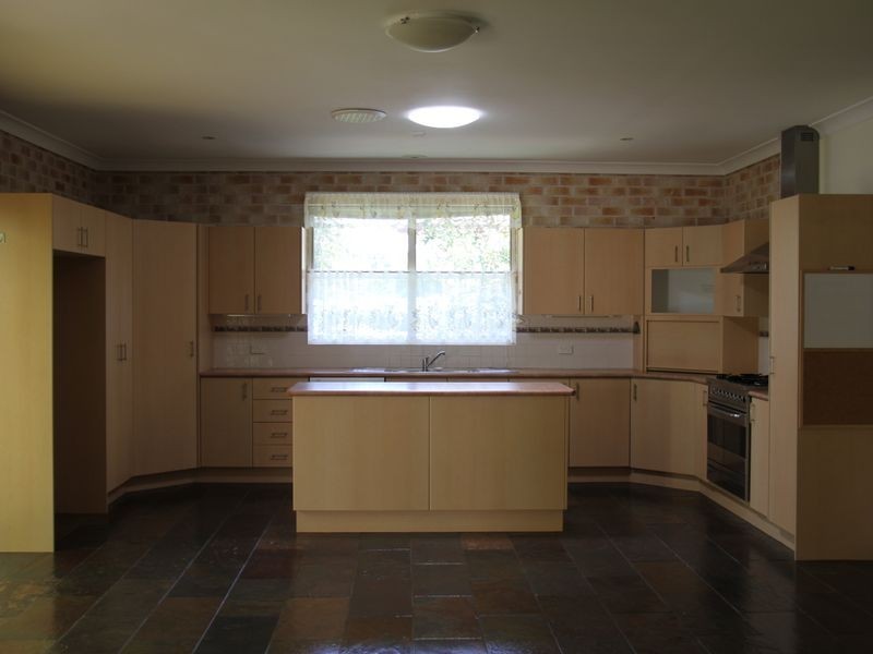 8 Sardonyx Avenue, Richmond NSW 2753