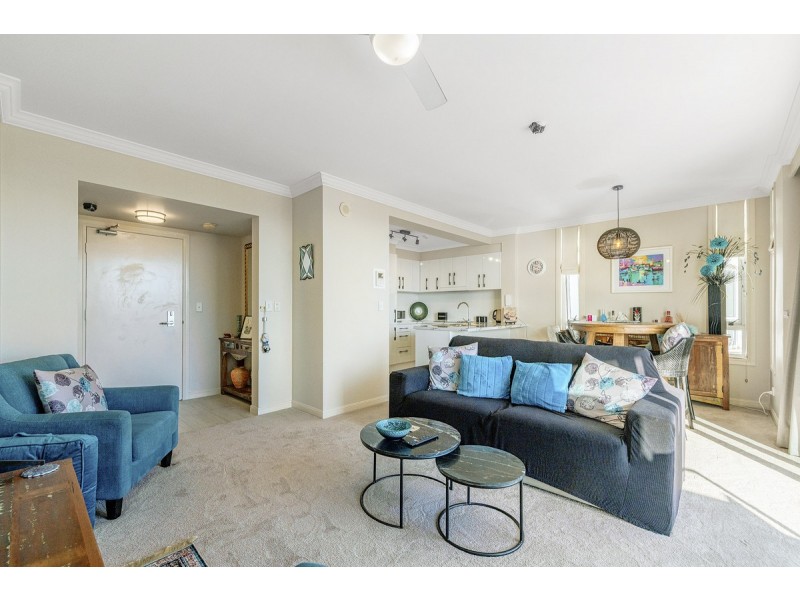 1901/24-26 Queensland Avenue, Broadbeach QLD 4218