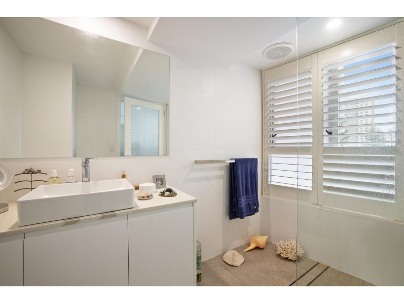 9/1 The Esplanade, Surfers Paradise QLD 4217