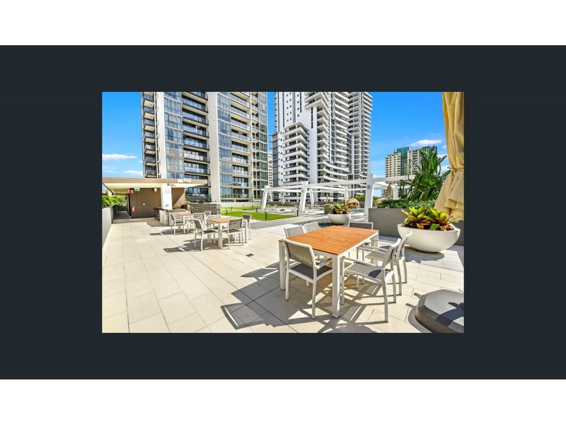 1102/2663 Gold Coast Highway, Broadbeach QLD 4218