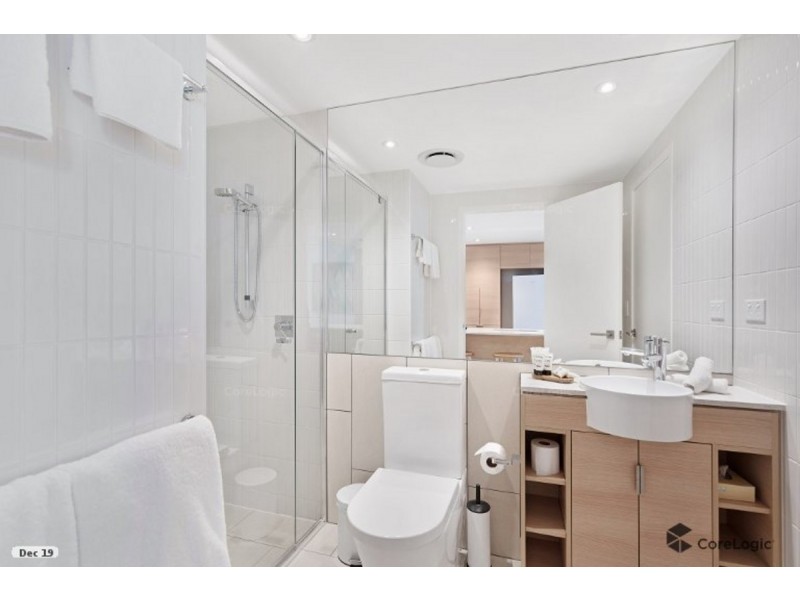 3102/2663 Gold Coast Highway, Broadbeach QLD 4218