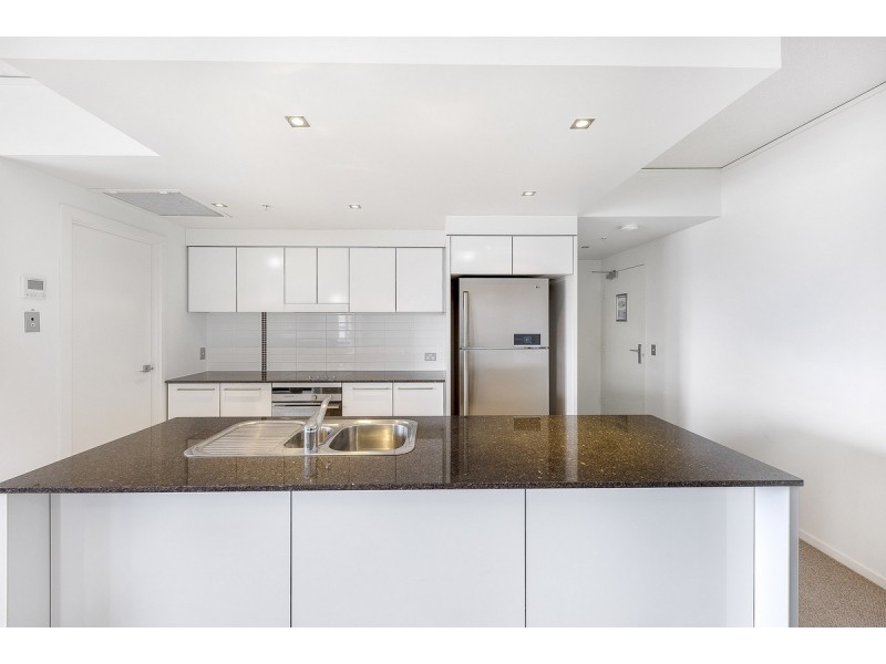 1602/22 Surf Parade, Broadbeach QLD 4218