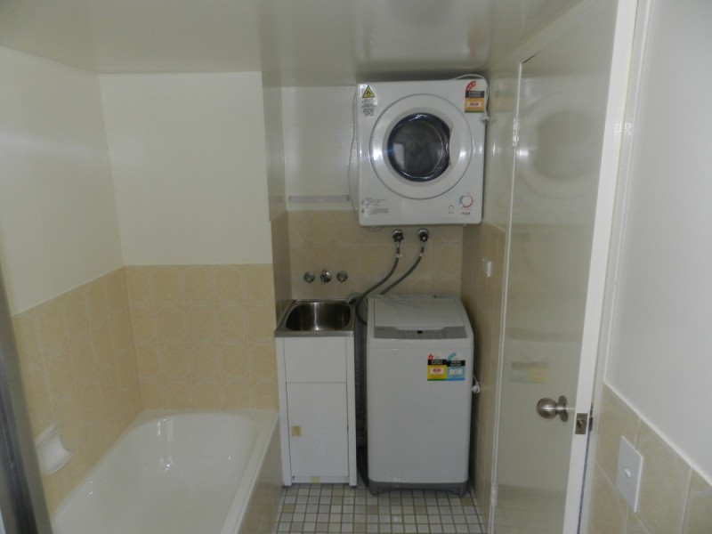 4/11 Australia Avenue, Broadbeach QLD 4218