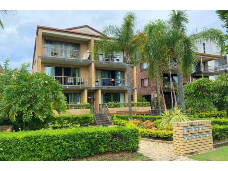 5/25 Armrick Avenue, Broadbeach QLD 4218