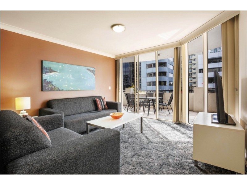 2025/23 Ferny Avenue, Surfers Paradise QLD 4217