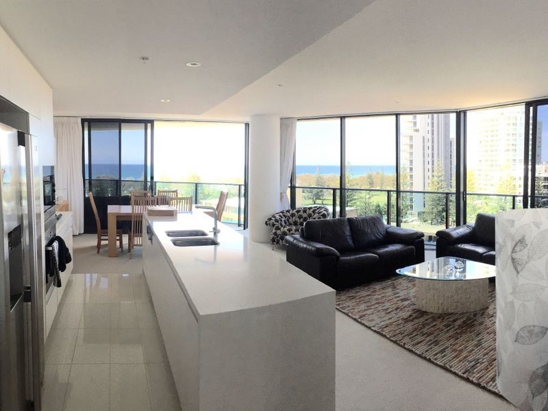 10707/1 Oracle Boulevard, Broadbeach QLD 4218