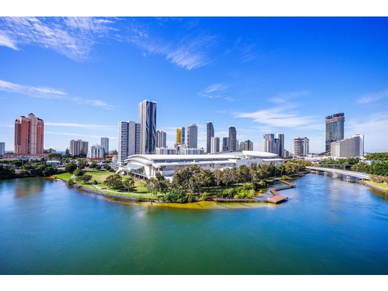 1704/33 T E PETERS Drive, Broadbeach Waters QLD 4218