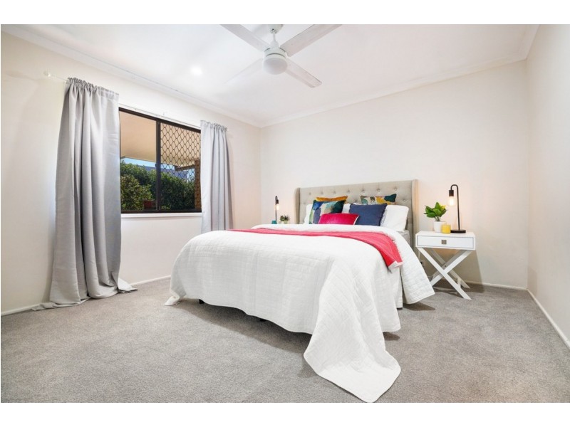 7 Tosti Street, Bundall QLD 4217