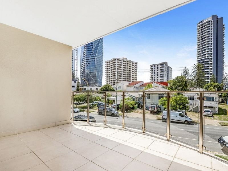 1/202 Surf Parade, Broadbeach QLD 4218
