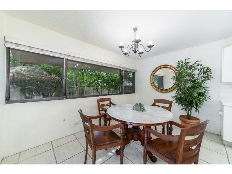 1/22-26 Rudd Street, Broadbeach Waters QLD 4218