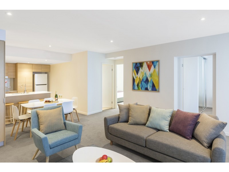 1106/2663 Gold Coast Highway, Broadbeach QLD 4218