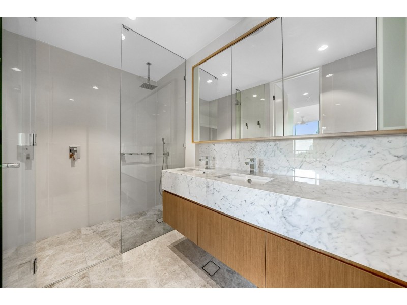 803/4-6 Alexandra Avenue, Mermaid Beach QLD 4218