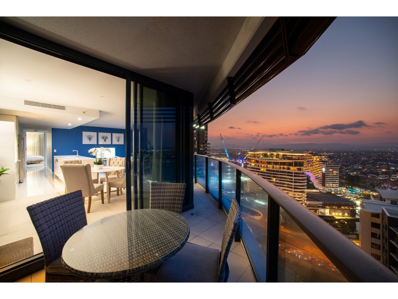 22502/21 Elizabeth Avenue, Broadbeach QLD 4218