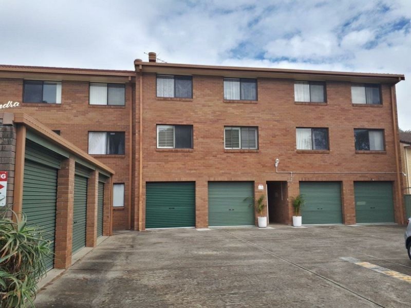 13/33 Duet Drive, Mermaid Waters QLD 4218
