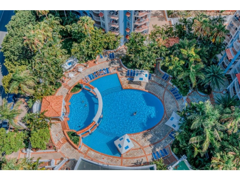1076/2633 Gold Coast Highway, Broadbeach QLD 4218