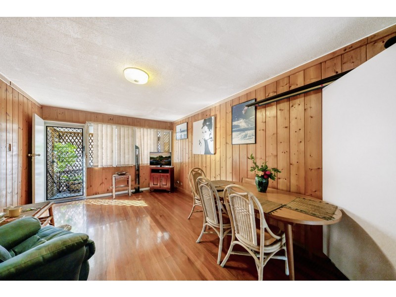 5/11 Ann Avenue, Broadbeach QLD 4218