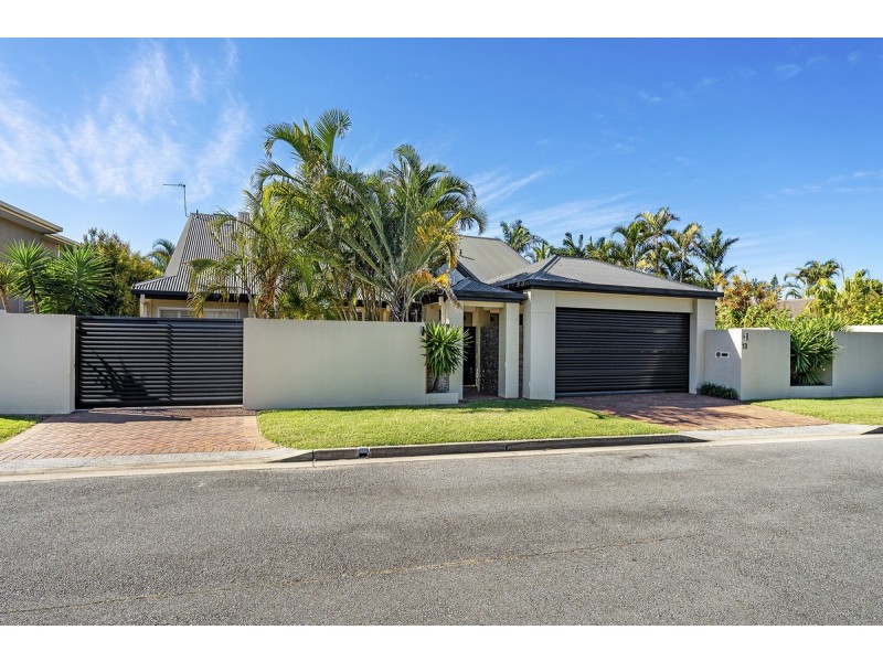 13 Nootka Court, Broadbeach Waters QLD 4218