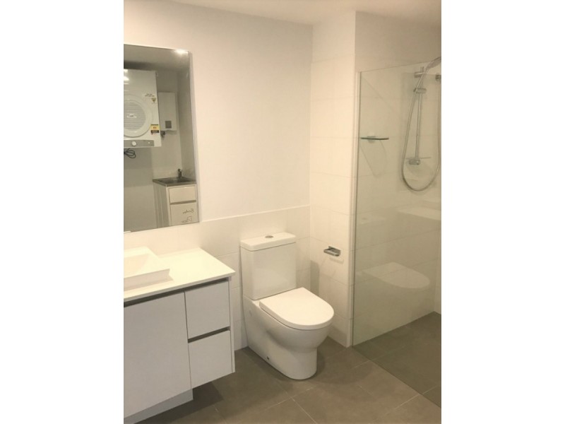 2219/1 Waterford Court, Bundall QLD 4217