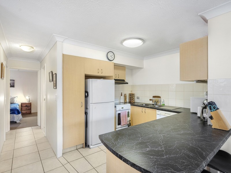 2/26-28 Monaco Street, Surfers Paradise QLD 4217