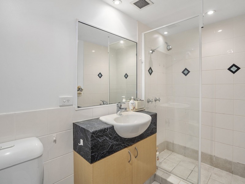 2/26-28 Monaco Street, Surfers Paradise QLD 4217