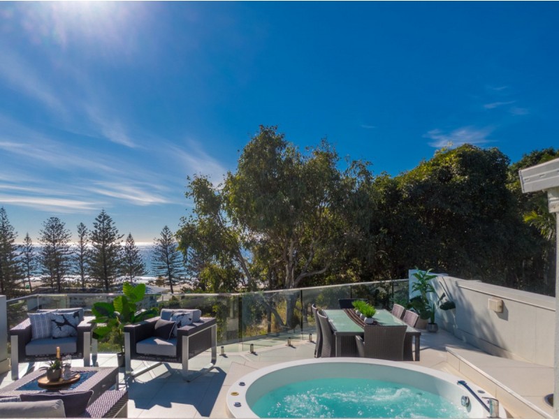 2/2087 Gold Coast Highway, Miami QLD 4220