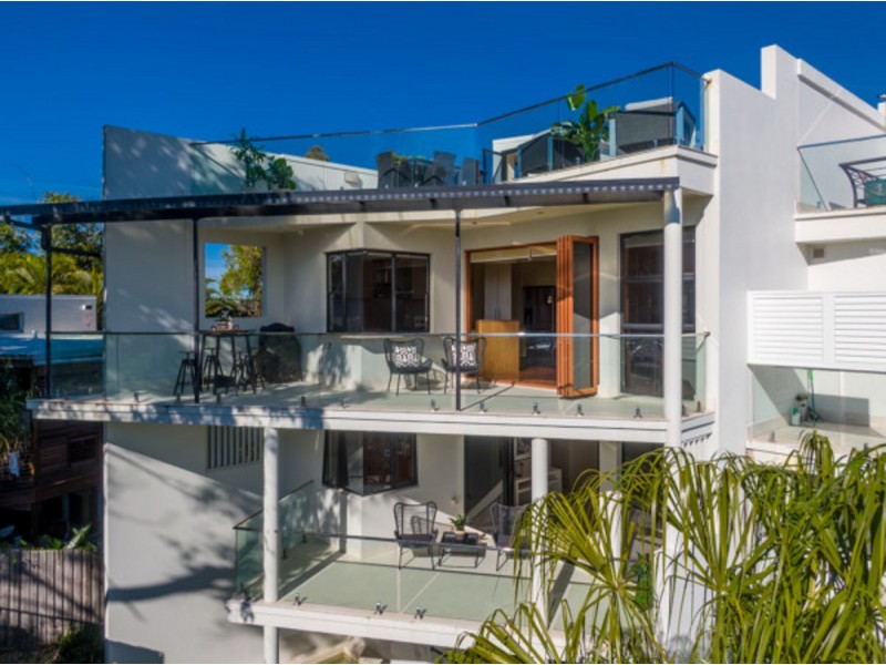 2/2087 Gold Coast Highway, Miami QLD 4220