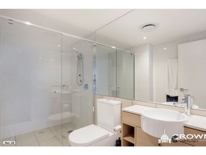 1803/2663 Gold Coast Highway, Broadbeach QLD 4218