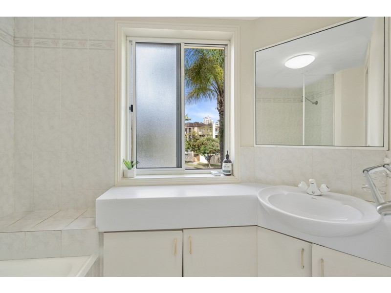 48/19 Monte Carlo Avenue, Surfers Paradise QLD 4217