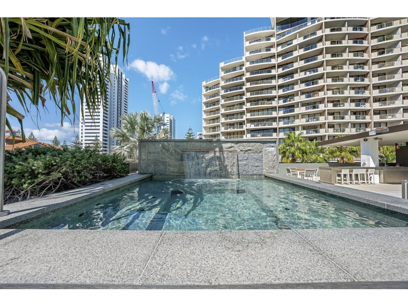 1806/2663 Gold Coast Highway, Broadbeach QLD 4218