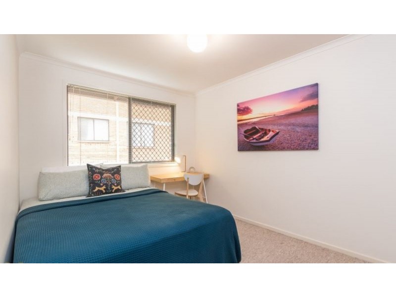 3/142 Surf Parade, Broadbeach QLD 4218