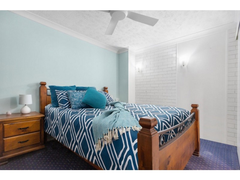 108/40 Surf Parade, Broadbeach QLD 4218