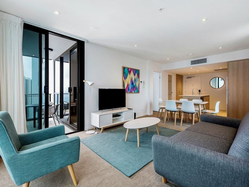 2302/2663 Gold Coast Highway, Broadbeach QLD 4218