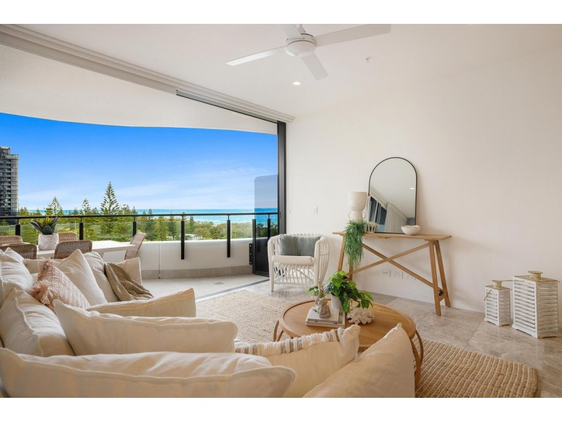602/4-6 Alexandra Avenue, Mermaid Beach QLD 4218