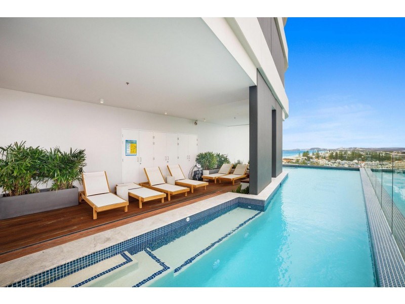 602/4-6 Alexandra Avenue, Broadbeach QLD 4218