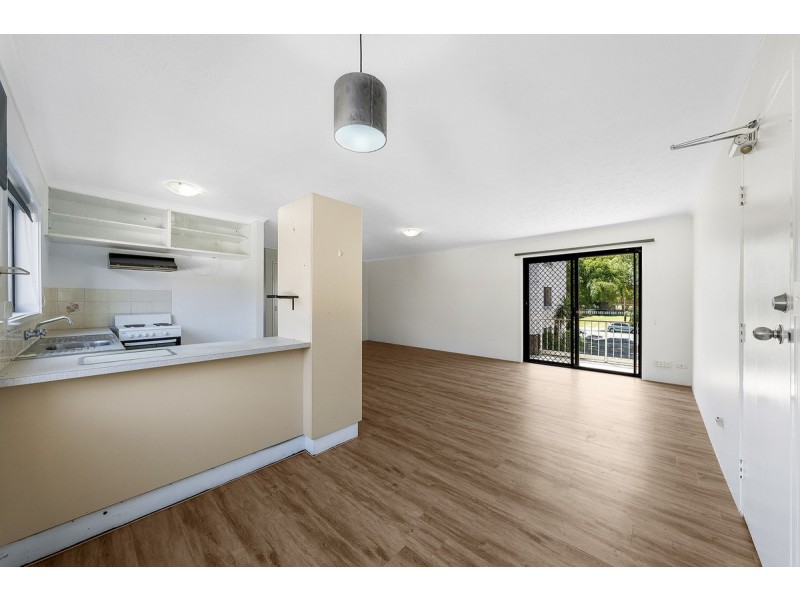 6/20 Bright Avenue, Labrador QLD 4215