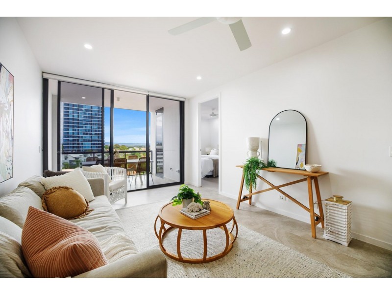 95 Old Burleigh Road, Broadbeach QLD 4218
