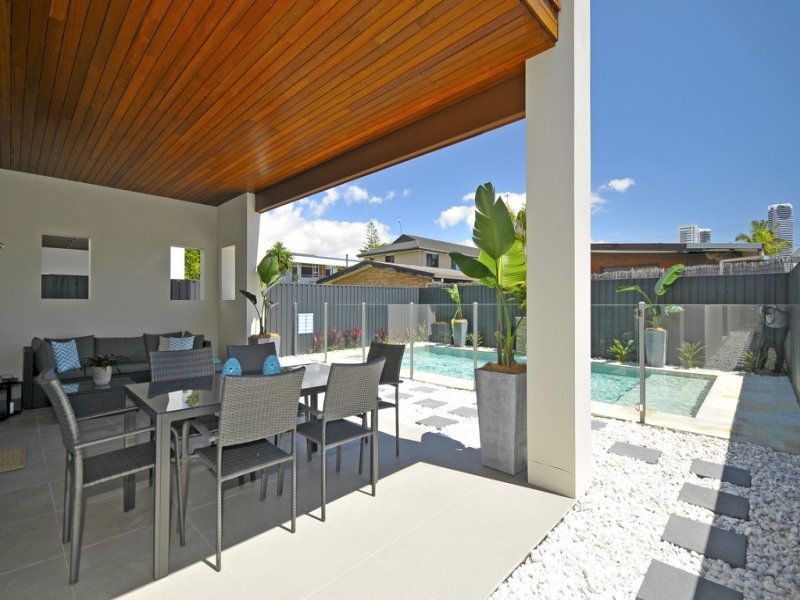 29 Cronulla Avenue, Mermaid Beach QLD 4218