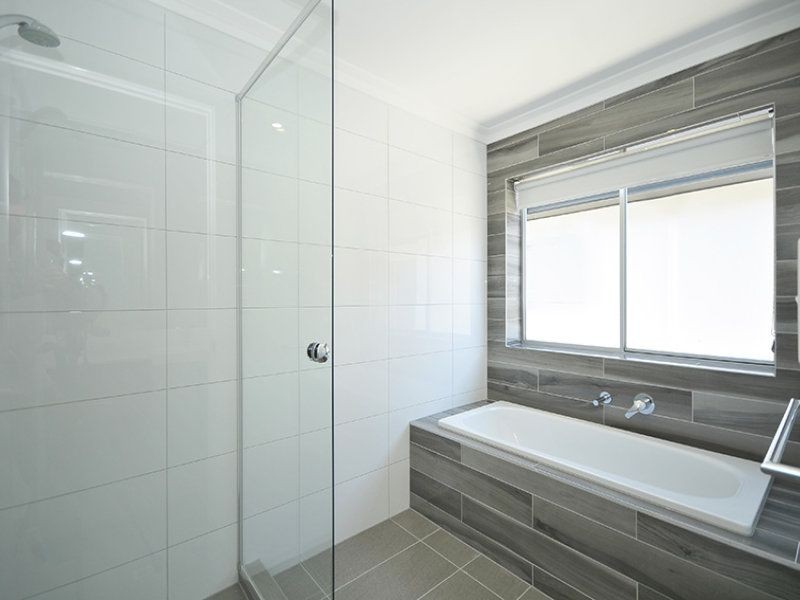 29 Cronulla Avenue, Mermaid Beach QLD 4218