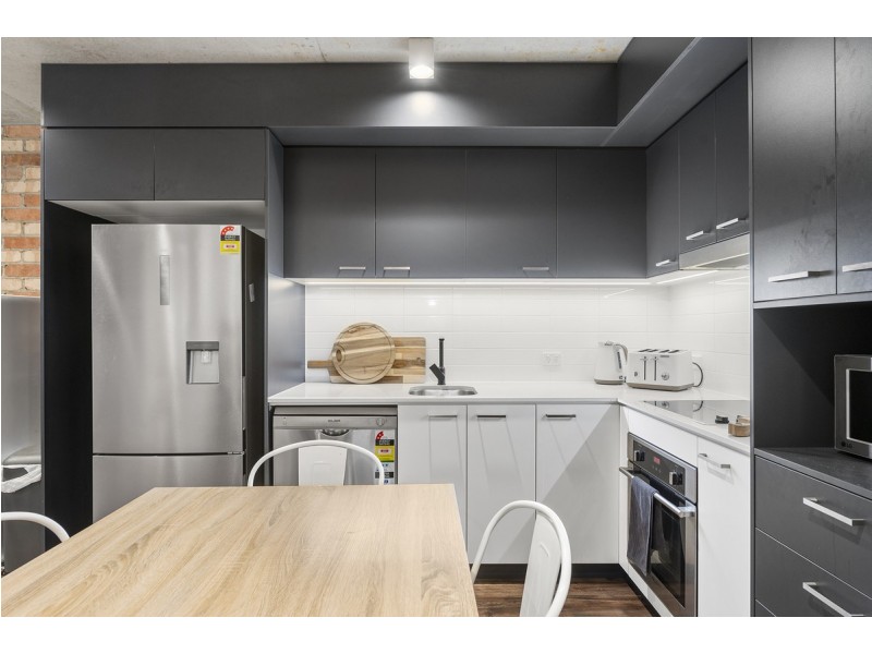 205/190 Varsity Parade, Varsity Lakes QLD 4227