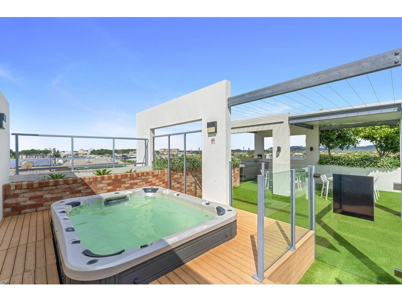 205/190 Varsity Parade, Varsity Lakes QLD 4227