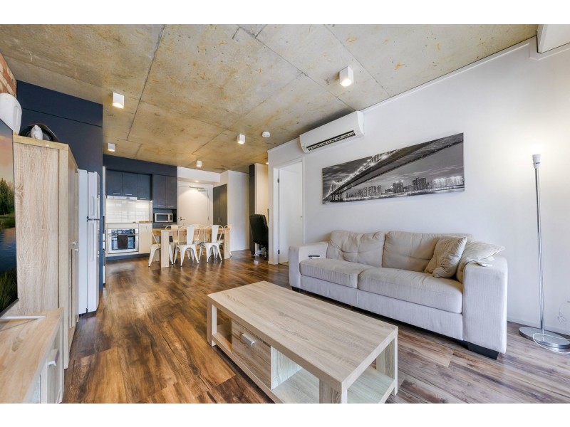 205/190 Varsity Parade, Varsity Lakes QLD 4227