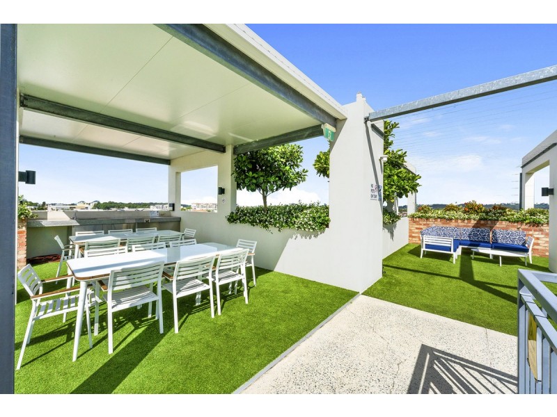 205/190 Varsity Parade, Varsity Lakes QLD 4227