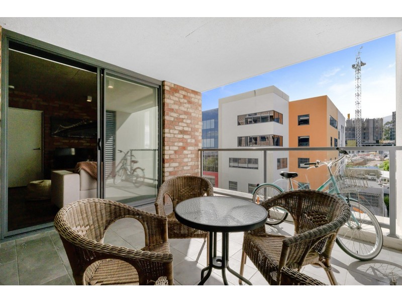 206/190 Varsity Parade, Varsity Lakes QLD 4227