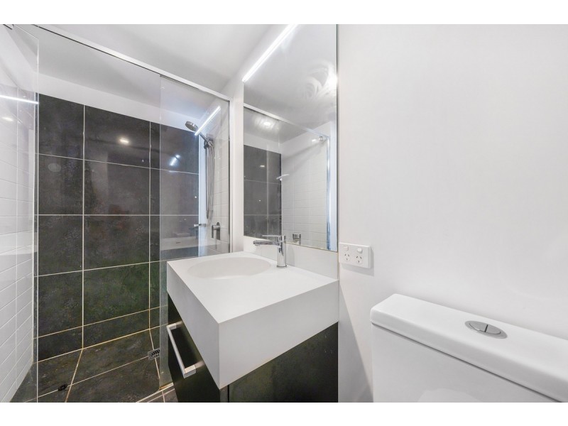 206/190 Varsity Parade, Varsity Lakes QLD 4227