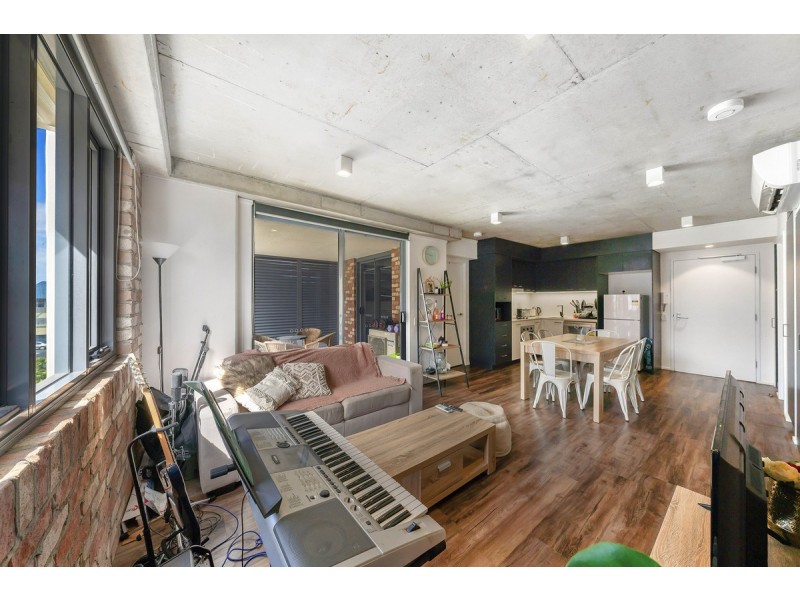 206/190 Varsity Parade, Varsity Lakes QLD 4227